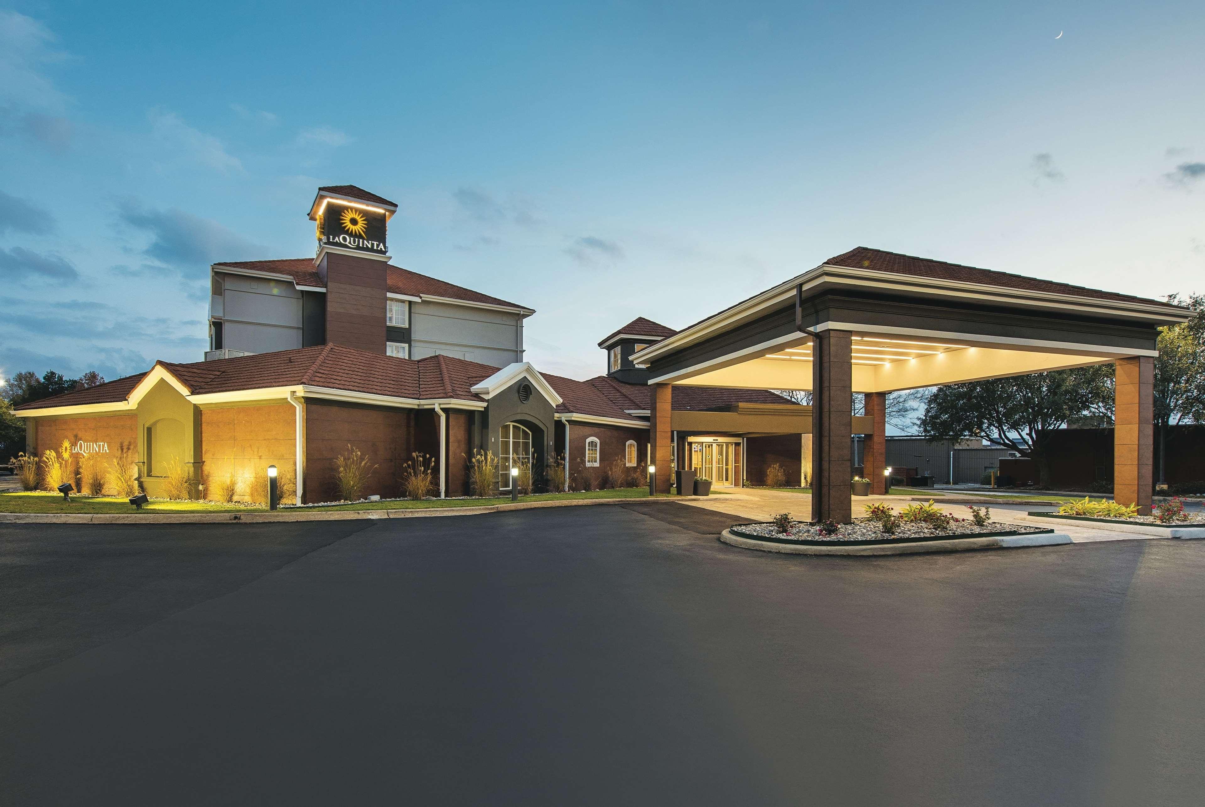 La Quinta By Wyndham Shreveport Airport Hotel Exterior foto
